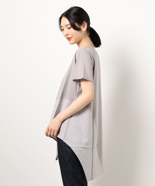 Bou Jeloud(ブージュルード)の「【コットン100】スムースコットンアシメ切り替えTOPS(Tシャツ/カットソー・レディース・ブラック/グレー/オフホワイト/A・FREE)」の11枚目の写真