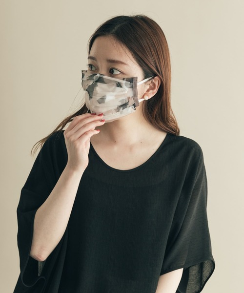 SMELLY（スメリー）の「シアーマスクカバー（その他小物・レディース・ベージュ/ブラウン/グレー・-）」の5枚目の写真