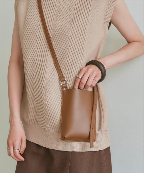 titivate（ティティベイト）の「ｽﾏﾎｼｮﾙﾀﾞｰﾊﾞｯｸﾞ（ショルダーバッグ・レディース・ホワイト/ブラック/ブラウン/ブルー・FREE）」の4枚目の写真