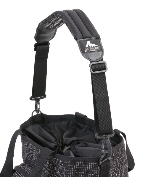 GREGORY(グレゴリー)の「CLASSIC SHOULDER STRAP M / クラシックショルダーストラップM / ブラック(ショルダーバッグ・メンズ・ブラック・FREE)」の4枚目の写真
