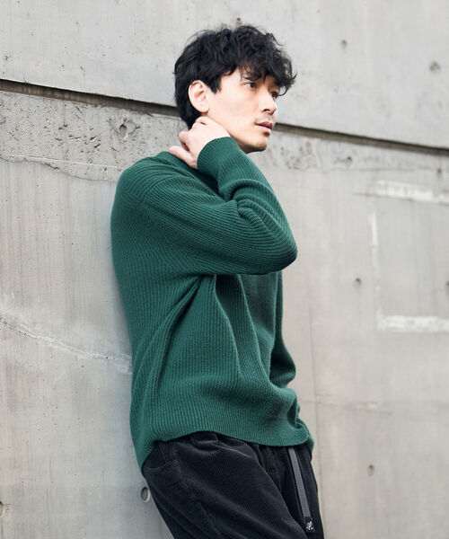 B:MING by BEAMS（ビーミングバイビームス）の「B:MING by BEAMS / タスマニアウール 畦編み クルーネック ニット（ニット/セーター・メンズ・ブラック/サックスブルー/ベージュ/グリーン・LARGE/SMALL/MEDIUM/X-LARGE）」の3枚目の写真