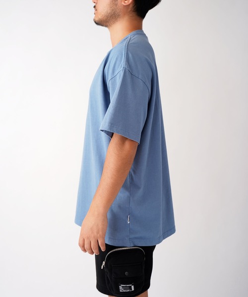 #Re:room(リルーム)の「ウォッシュドヴィンテージビッグTシャツ(Tシャツ/カットソー・メンズ・ブラック/オフホワイト/ブルー・SMALL/MEDIUM/LARGE)」の11枚目の写真