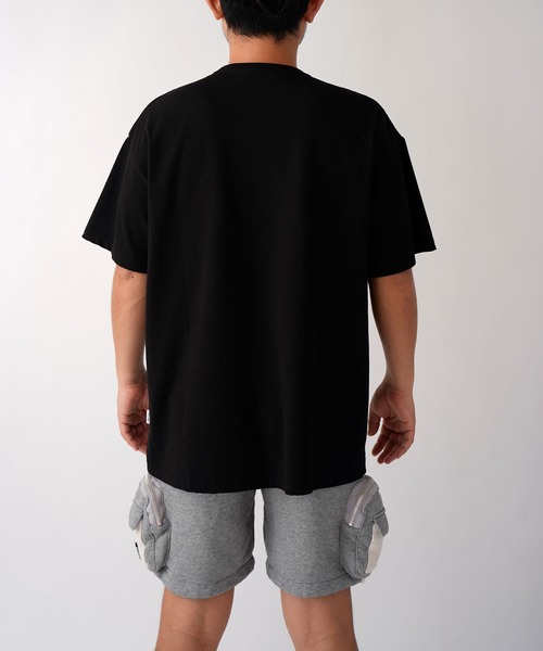 #Re:room(リルーム)の「ウォッシュドヴィンテージビッグTシャツ(Tシャツ/カットソー・メンズ・ブラック/オフホワイト/ブルー・SMALL/MEDIUM/LARGE)」の6枚目の写真