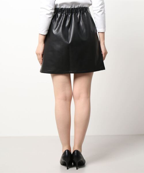 RASVOA（ラスボア）の「フロントジップレザースカート（スカート・レディース・ブラック・FREE）」の2枚目の写真