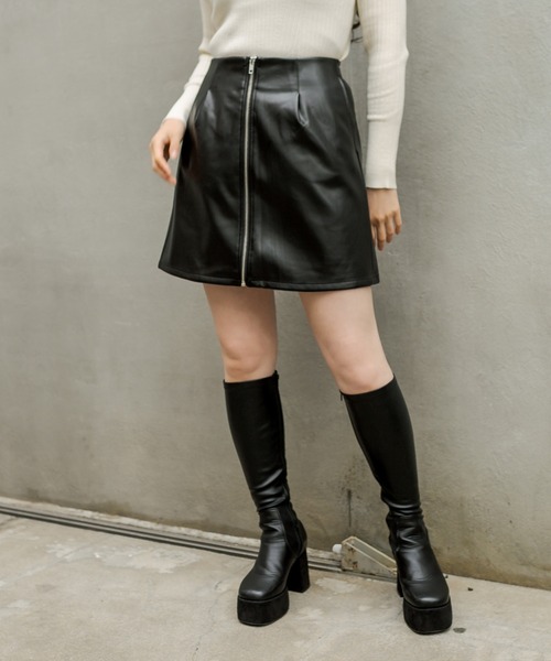 RASVOA（ラスボア）の「フロントジップレザースカート（スカート・レディース・ブラック・FREE）」の8枚目の写真