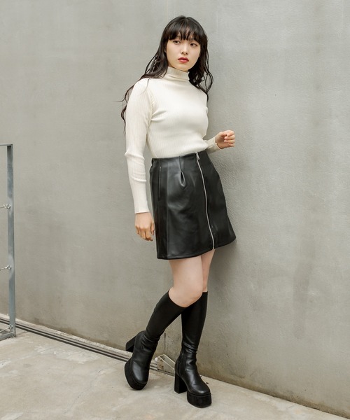 レザースカート FOREVER21 スカート 「2024FW」フェイクレザーミニスカート