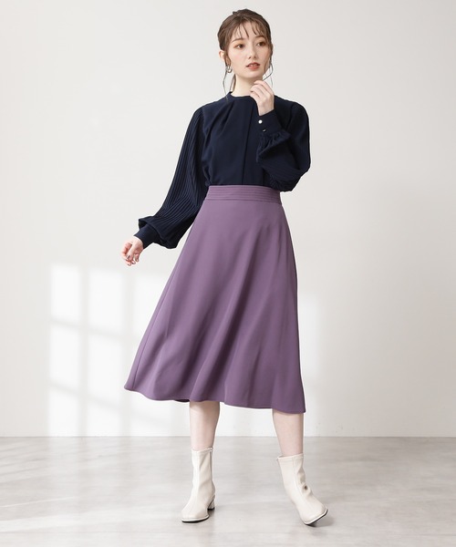 N.(N. Natural Beauty Basic)(エヌエヌナチュラルビューティーベーシック)の「◆ゴールドボタンプリーツブラウス(シャツ/ブラウス・レディース・ホワイト/ライトグリーン/ブルー/ネイビー・MEDIUM)」の12枚目の写真