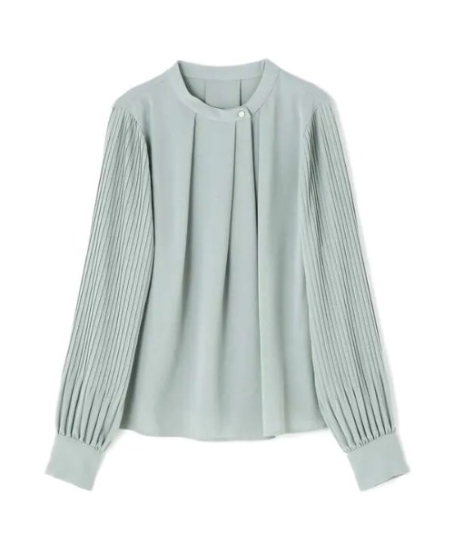 N.(N. Natural Beauty Basic)(エヌエヌナチュラルビューティーベーシック)の「◆ゴールドボタンプリーツブラウス(シャツ/ブラウス・レディース・ホワイト/ライトグリーン/ブルー/ネイビー・MEDIUM)」の6枚目の写真