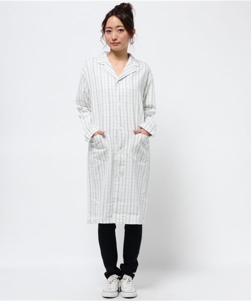 WEGO（ウィゴー）の「WEGO/ショップコート（ステンカラーコート・レディース・アイボリー/ホワイト系その他/ダークインディゴブルー・FREE）」の15枚目の写真