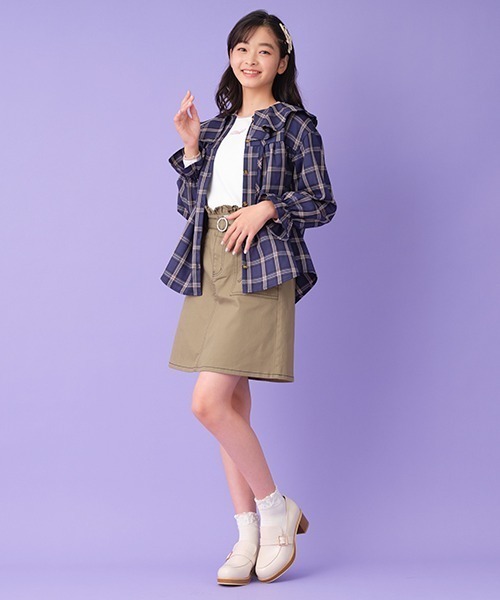 Lindsay（リンジィ）の「ベルトつきペーパーバックウエストスカート（スカート・キッズ・ライトカーキ/ブラック/アイボリー・L/M/S）」の3枚目の写真