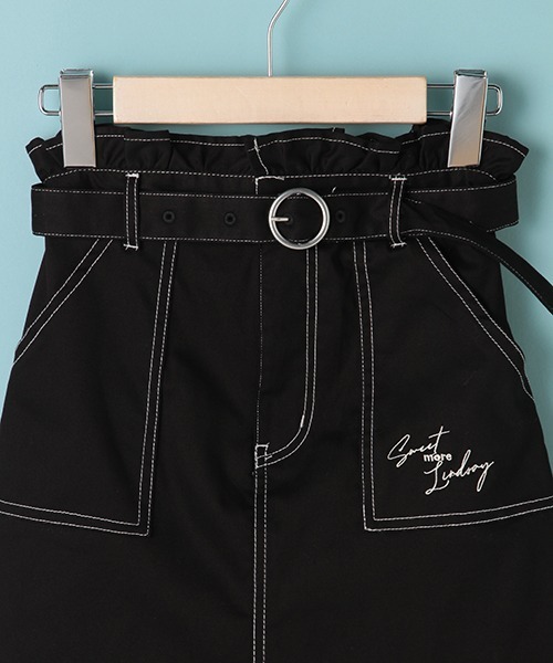 Lindsay（リンジィ）の「ベルトつきペーパーバックウエストスカート（スカート・キッズ・ライトカーキ/ブラック/アイボリー・L/M/S）」の5枚目の写真