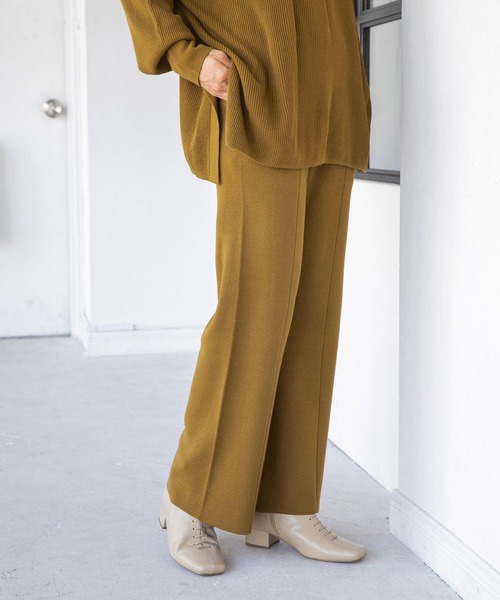 LEPSIM(レプシィム)の「12Gケアニットパンツ 952522(その他パンツ・レディース・ブラック/マスタード/ブラウン/グレイッシュベージュ・MEDIUM/LARGE)」の4枚目の写真