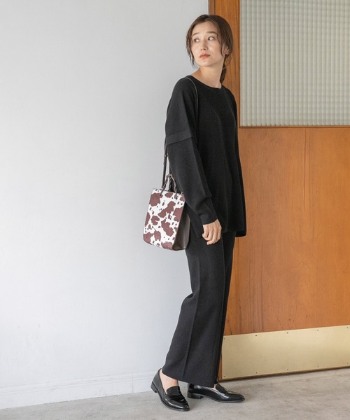 LEPSIM(レプシィム)の「12Gケアニットパンツ 952522(その他パンツ・レディース・ブラック/マスタード/ブラウン/グレイッシュベージュ・MEDIUM/LARGE)」の5枚目の写真