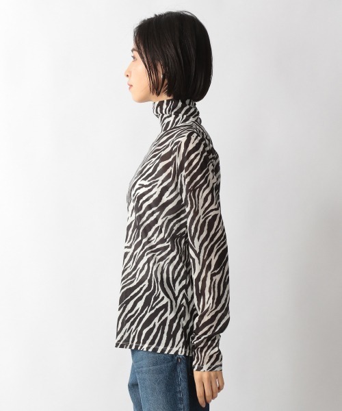 LOWRYS FARM(ローリーズファーム)の「ガラシアータートルLS 236291(Tシャツ/カットソー・レディース・ブラック/ブラウン/グレー/ピンク・FREE)」の9枚目の写真