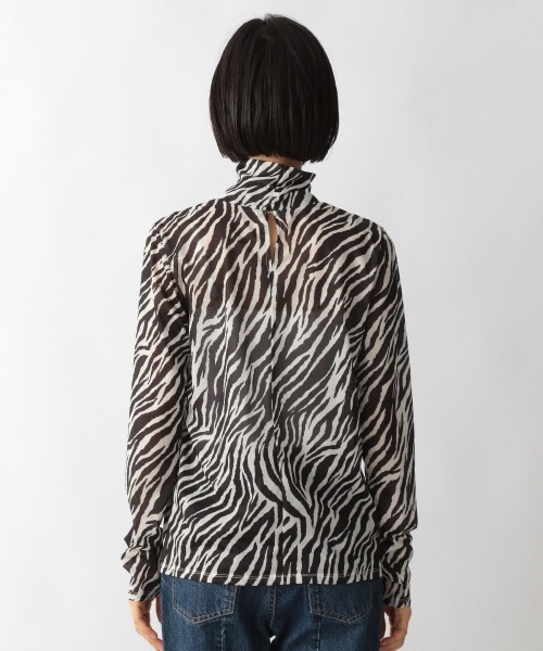 LOWRYS FARM(ローリーズファーム)の「ガラシアータートルLS 236291(Tシャツ/カットソー・レディース・ブラック/ブラウン/グレー/ピンク・FREE)」の7枚目の写真