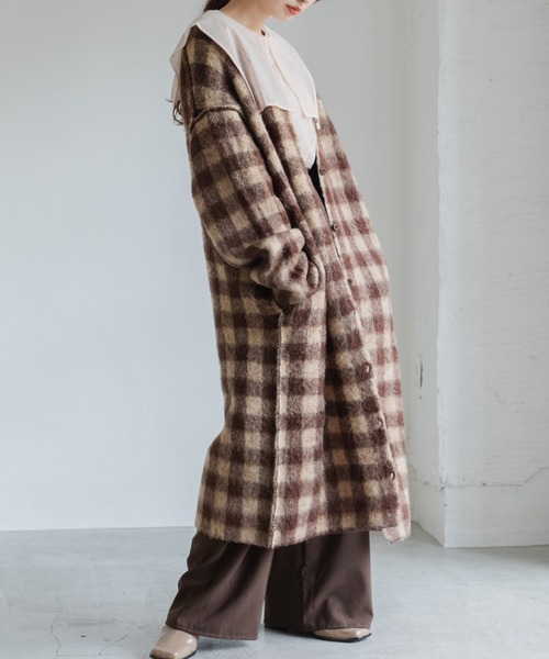 Kastane（カスタネ）の「起毛チェックニットマキシガウン（カーディガン/ボレロ・レディース・ブラウン/グリーン・FREE）」の2枚目の写真