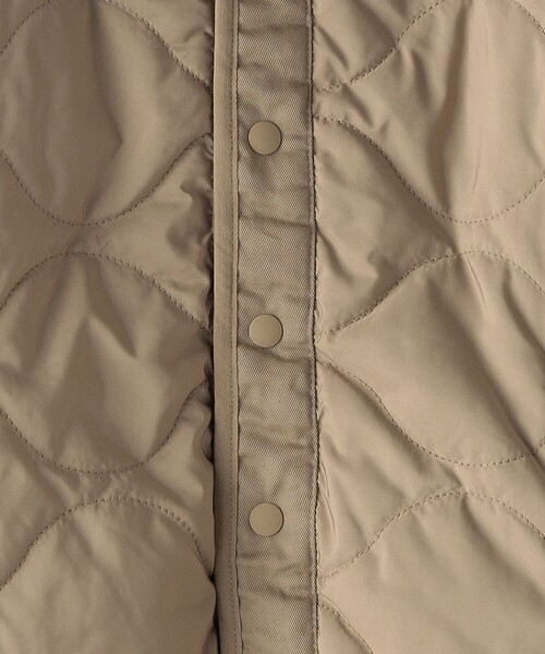 SHIPS（シップス）の「SHIPS KIDS:〈洗濯機可能〉ボア×キルト リバーシブル ジャケット(145～160cm)（その他アウター・キッズ・ベージュ/オリーブ・S/145/M/160）」の6枚目の写真