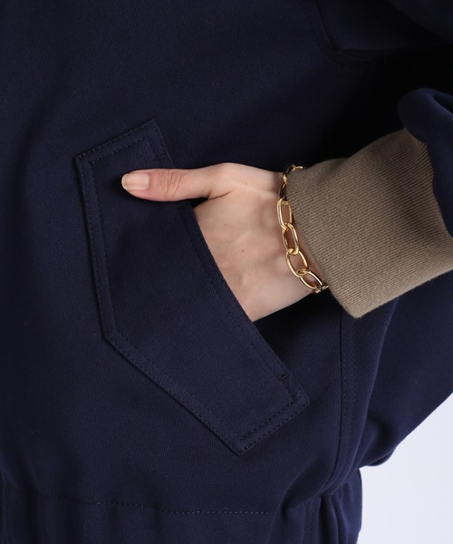 INED（イネド）の「《INED30th×スタイリスト・安西こずえ》MA-1ディテールブルゾン（MA-1・レディース・カーキ/ネイビー・9号）」の10枚目の写真