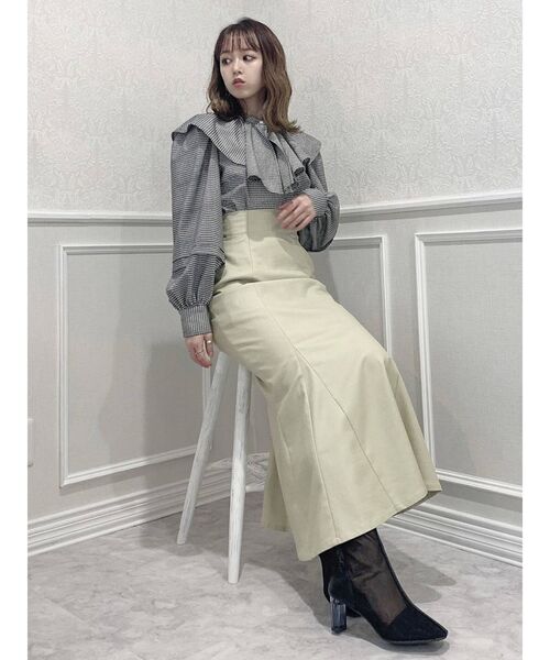 dazzlin（ダズリン）の「ラッフルカラーブラウス（シャツ/ブラウス・レディース・オフホワイト/グレー/グリーン/その他1/ブラック・FREE）」の21枚目の写真