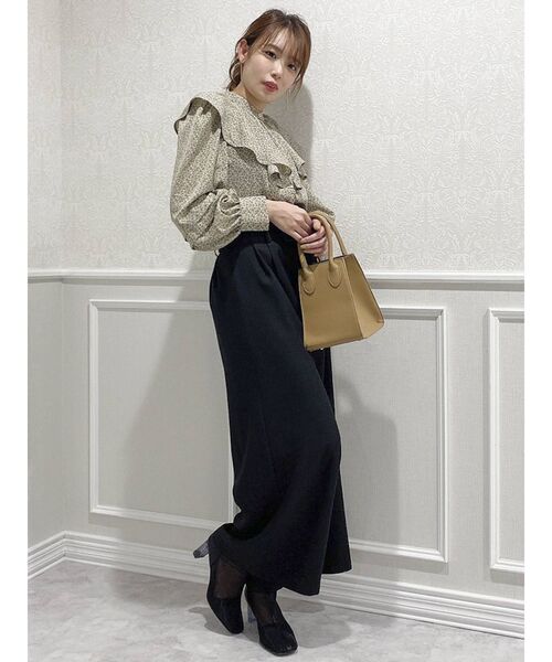 dazzlin（ダズリン）の「ラッフルカラーブラウス（シャツ/ブラウス・レディース・オフホワイト/グレー/グリーン/その他1/ブラック・FREE）」の10枚目の写真