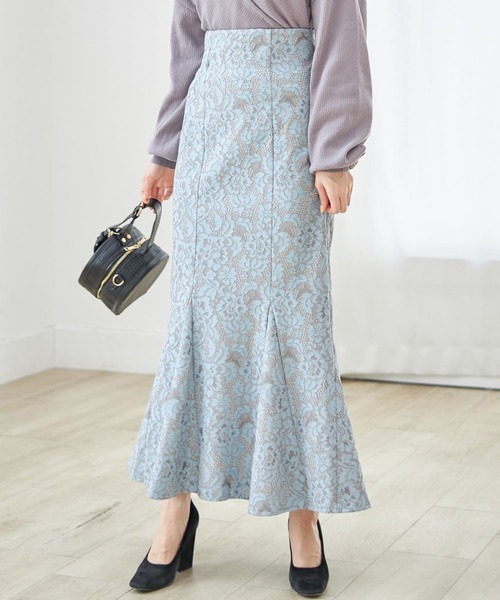 tocco closet(トッコ クローゼット)の「フラワーレースマーメイドスカート(スカート・レディース・ブルー/ブラック・M)」の2枚目の写真