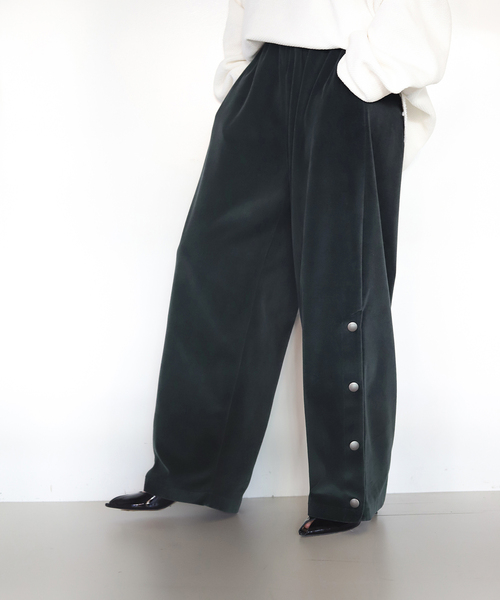 CITYSHOP(シティーショップ)の「COTTON VELOUR パンツ(その他パンツ・レディース・ベージュ/グレー・38/36)」の5枚目の写真