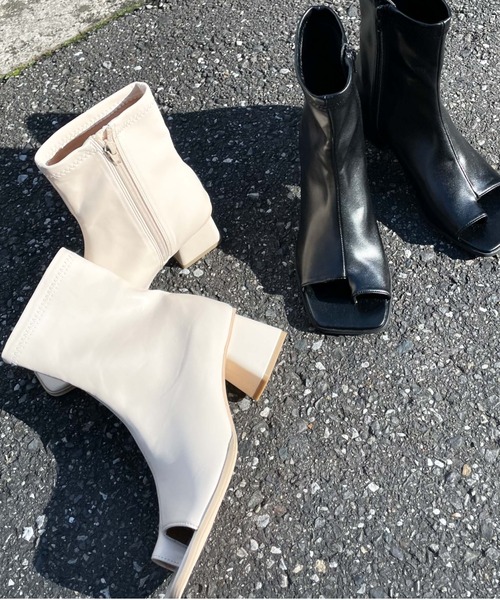 archives（アルシーヴ）の「ブーツサンダル（ブーツ・レディース・ブラック/アイボリー・MEDIUM/LARGE）」の15枚目の写真
