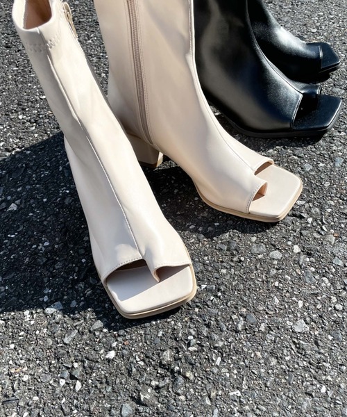 archives（アルシーヴ）の「ブーツサンダル（ブーツ・レディース・ブラック/アイボリー・MEDIUM/LARGE）」の6枚目の写真