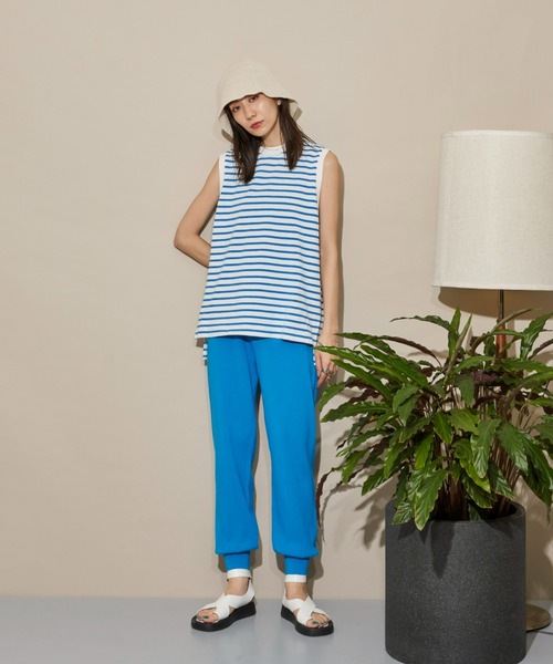 Auntie Rosa Holiday(アンティローザホリデー)の「ヘビーウェイトオーバーサイズタンクトップ(タンクトップ・レディース・チャコールグレー/ブラック/オフホワイト/ピンク/ターコイズブルー/ブルー・FREE)」の9枚目の写真