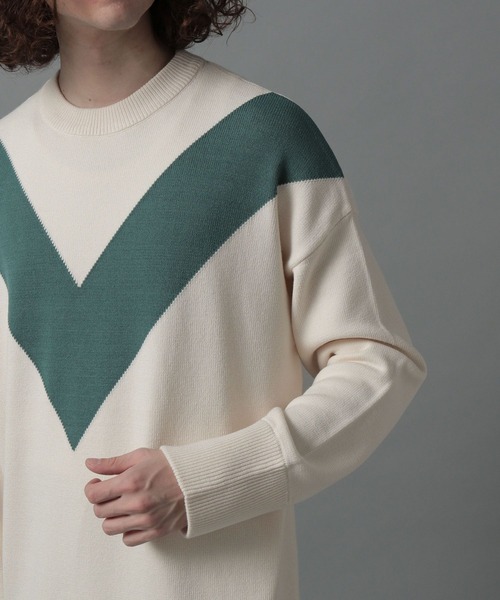 HARE（ハレ）の「Vラインキリカエニット（ニット/セーター・メンズ・オフホワイト/ネイビー・SMALL/MEDIUM）」の15枚目の写真