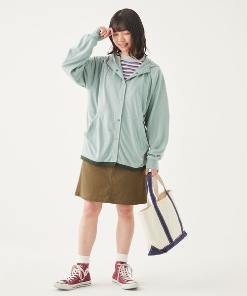 KRIFF MAYER Lady's Collection(クリフメイヤーレディースコレクション)の「UVカットさらボタンパーカー(パーカー・レディース・オフホワイト/カーキ/サックスブルー/イエロー/カラフル/チャコール・MEDIUM/LARGE)」の9枚目の写真