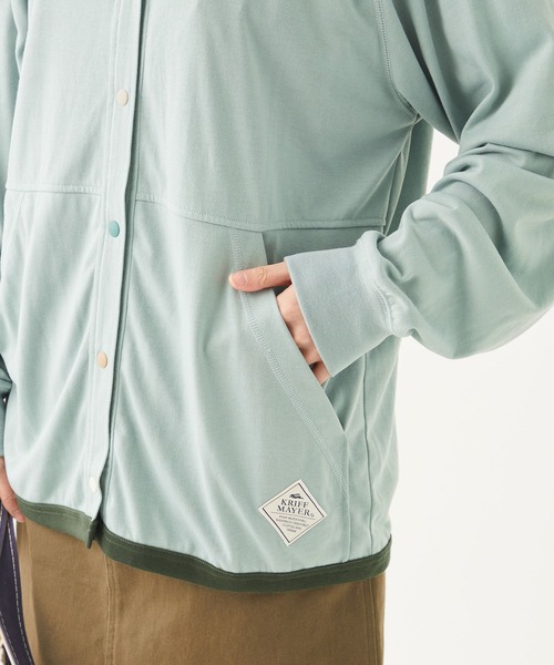 KRIFF MAYER Lady's Collection(クリフメイヤーレディースコレクション)の「UVカットさらボタンパーカー(パーカー・レディース・オフホワイト/カーキ/サックスブルー/イエロー/カラフル/チャコール・MEDIUM/LARGE)」の13枚目の写真