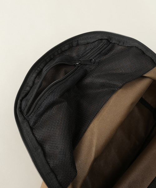 B.C STOCK(ベーセーストック)の「【NORDINARY/ノーディナリー】別注 PEDAYPACK(バックパック/リュック・メンズ・ブラック/ブラウン・FREE)」の11枚目の写真