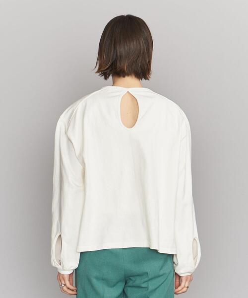 automills(オートミルズ)の「【別注】<automills>バックホール オーバーカットソー(Tシャツ/カットソー・レディース・ホワイト/ピンク/ダークグレー・FREE)」の6枚目の写真