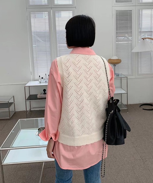 me+em select（ミームセレクト）の「【セットアイテム】花柄ニットベスト＋カラービッグシャツ SET【数量限定販売】（ベスト・レディース・パープル/アイボリー/ピンク/イエロー・FREE）」の6枚目の写真