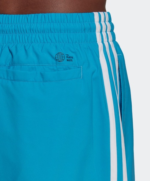 adidas(アディダス)の「アディカラー クラシックス トレース ショーツ / アディダスオリジナルス(水着・メンズ・スカイブルー・SMALL/MEDIUM/LARGE/X-LARGE/XX-LARGE/XXX-LARGE/X-SMALL)」の3枚目の写真