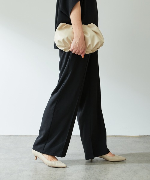 COLLAGE GALLARDAGALANTE（コラージュガリャルダガランテ）の「ジャージワイドパンツ/セットアップ可（スラックス・レディース・ブラック/ピンク/グレイッシュベージュ/ブルー/アイボリー・1/0）」の9枚目の写真