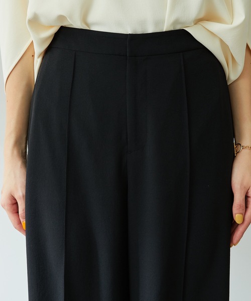 COLLAGE GALLARDAGALANTE（コラージュガリャルダガランテ）の「ジャージワイドパンツ/セットアップ可（スラックス・レディース・ブラック/ピンク/グレイッシュベージュ/ブルー/アイボリー・1/0）」の17枚目の写真