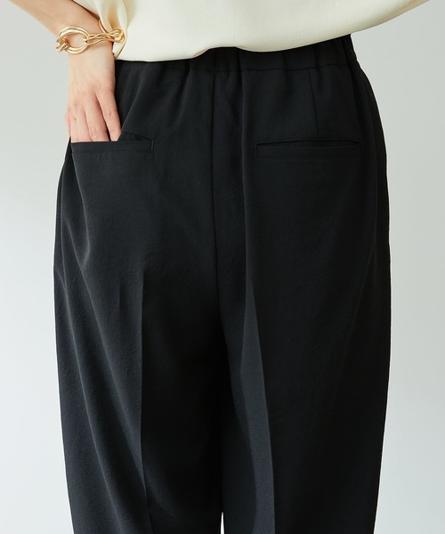 COLLAGE GALLARDAGALANTE（コラージュガリャルダガランテ）の「ジャージワイドパンツ/セットアップ可（スラックス・レディース・ブラック/ピンク/グレイッシュベージュ/ブルー/アイボリー・1/0）」の19枚目の写真