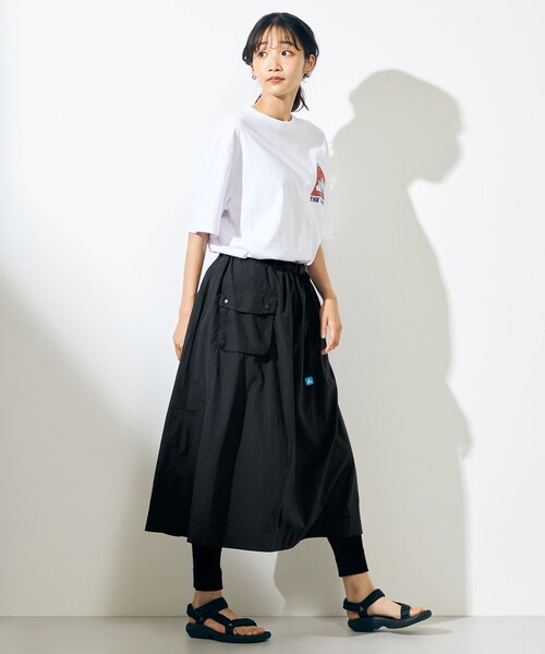 SHARE PARK(シェアパーク)の「【LADIES】撥水加工 マウンテンスカート(スカート・レディース・アイボリー系/ブラック系・SMALL/MEDIUM)」の12枚目の写真