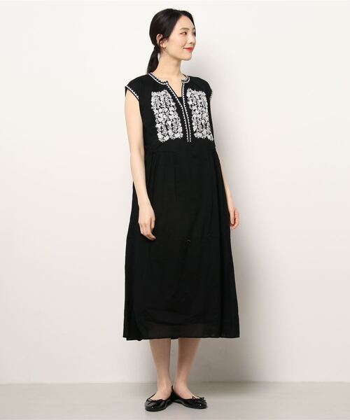 Ne Quittez Pas ヌキテパ ワンピース ワンピース ドレス コットンボイルフラワーエンブロイダーワンピース ワンピース Tite The Pas ヌキテパ ストア のファッション インザ In Store ティテ 全国激安