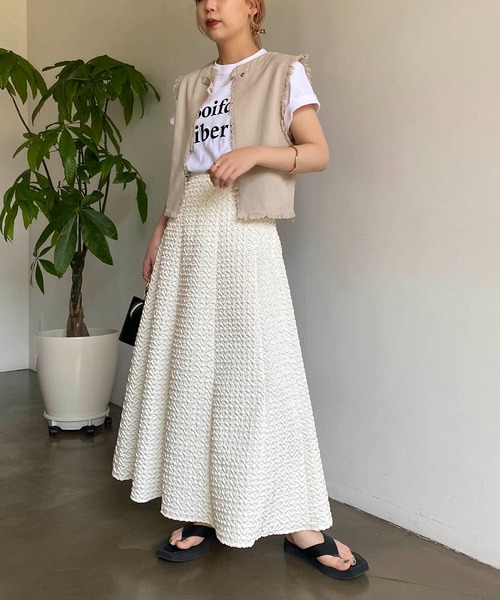 CAPRICIEUX LE'MAGE（カプリシューレマージュ）の「バックオープンカットオフベスト（ベスト・レディース・アイボリー/ブルー・FREE）」の18枚目の写真