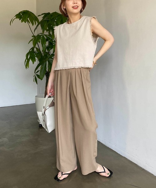 CAPRICIEUX LE'MAGE（カプリシューレマージュ）の「バックオープンカットオフベスト（ベスト・レディース・アイボリー/ブルー・FREE）」の4枚目の写真