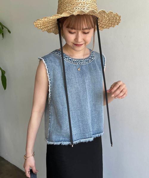 CAPRICIEUX LE'MAGE（カプリシューレマージュ）の「バックオープンカットオフベスト（ベスト・レディース・アイボリー/ブルー・FREE）」の9枚目の写真