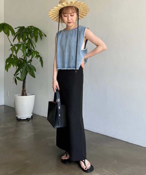 CAPRICIEUX LE'MAGE（カプリシューレマージュ）の「バックオープンカットオフベスト（ベスト・レディース・アイボリー/ブルー・FREE）」の16枚目の写真