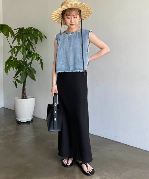 CAPRICIEUX LE'MAGE（カプリシューレマージュ）の「バックオープンカットオフベスト（ベスト・レディース・アイボリー/ブルー・FREE）」の13枚目の写真