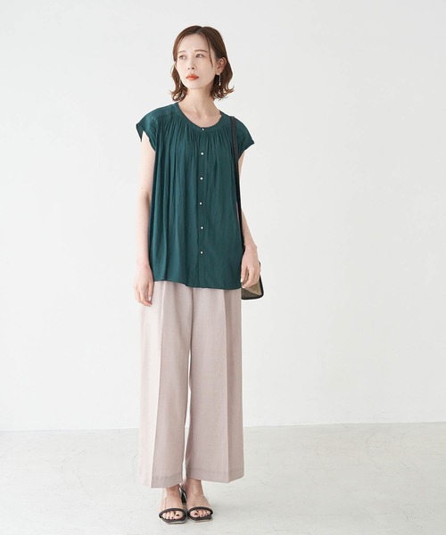 ROPE' PICNIC(ロペピクニック)の「2WAY/サテンギャザーブラウス(シャツ/ブラウス・レディース・ベージュ/パープル/グリーン/ブラック系その他/ベージュ系その他・38)」の8枚目の写真