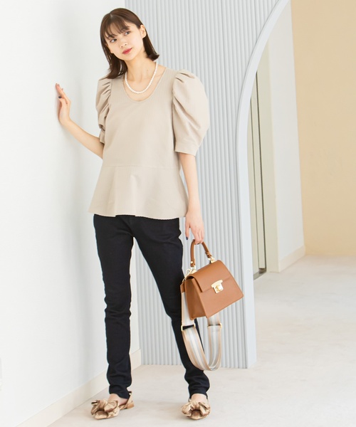 U by SPICK&SPAN（ユーバイスピックアンドスパン）の「【AULENTTI/オウレンティ】 ストラップ付ハンドルBAG（ハンドバッグ・レディース・ブラック/ベージュ・FREE）」の11枚目の写真