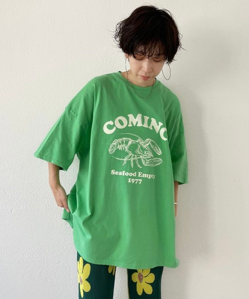 wee9s（ウィークス）の「"SEBASTIAN" tee / サイドスリットオーバーサイズ"セバスチャン"ティーシャツ（Tシャツ/カットソー・レディース・スカイブルー/グリーン・FREE）」の2枚目の写真