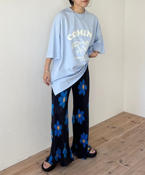 wee9s（ウィークス）の「"SEBASTIAN" tee / サイドスリットオーバーサイズ"セバスチャン"ティーシャツ（Tシャツ/カットソー・レディース・スカイブルー/グリーン・FREE）」の21枚目の写真
